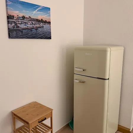 Nahe Senftenberger - 2 Apartment Senftenberg